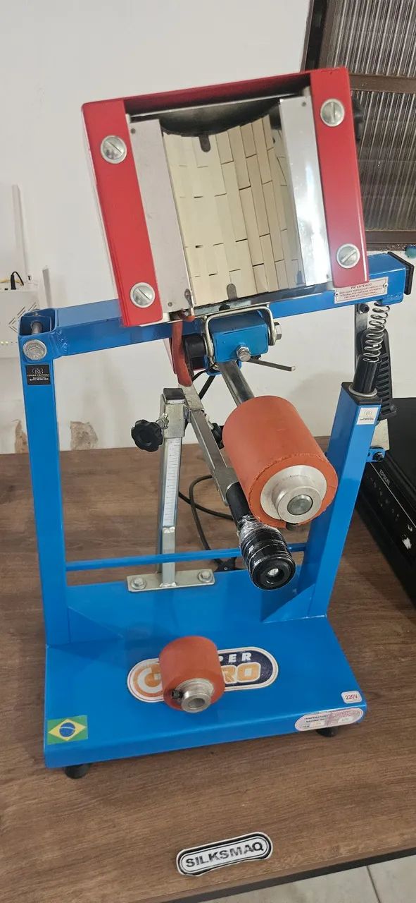 Máquina hiper giro transfer 360 Silksmaq com três rolos. Pouco usada. Passo cartão.  - Foto 2