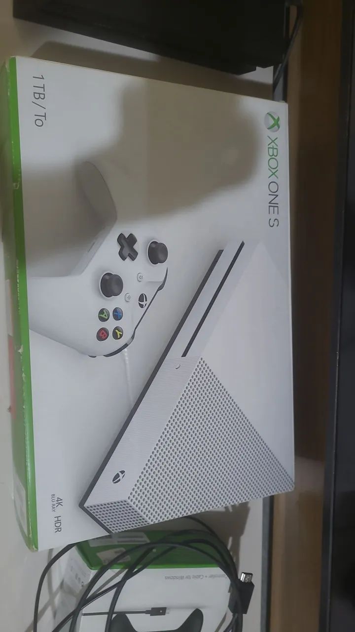 Vendo Vídeo game Xbox one S