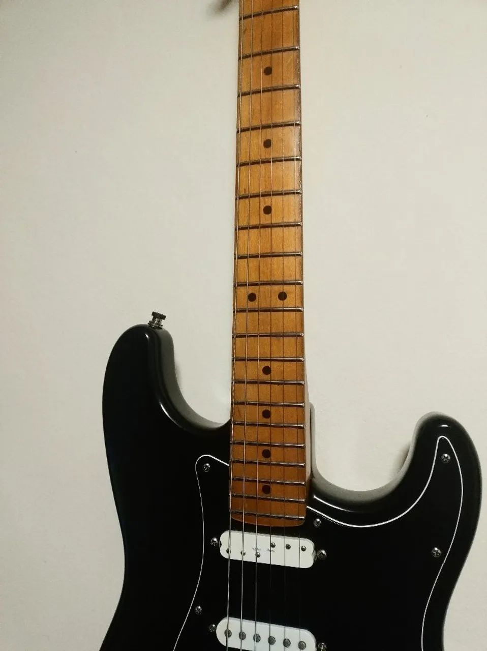 Fender American Standard Stratocaster® (1993)?<br> - Instrumentos