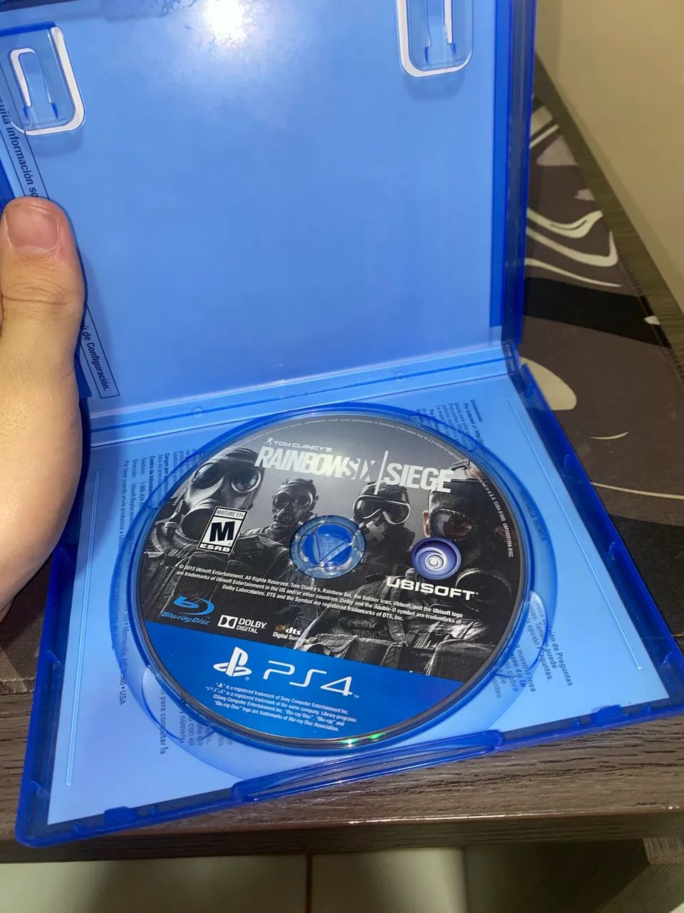 Rainbow Six siege(ps4 usado) - Foto 2
