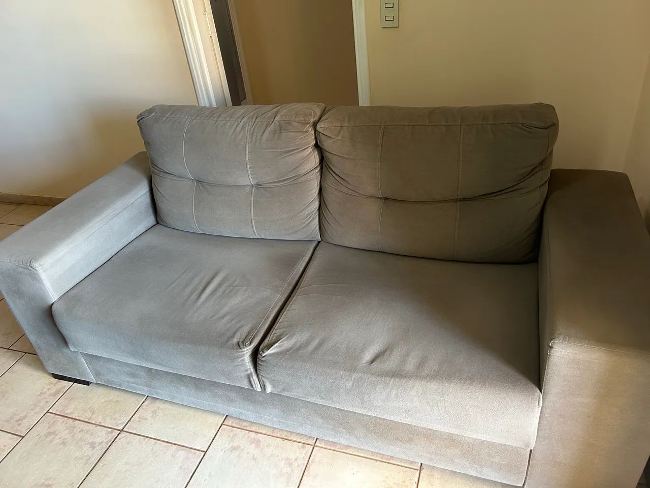 Sofá 2 e 3 lugares 