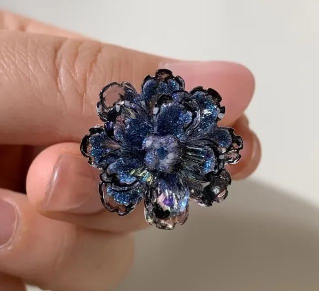 Anel de flor multicamadas azul novo - Foto 2