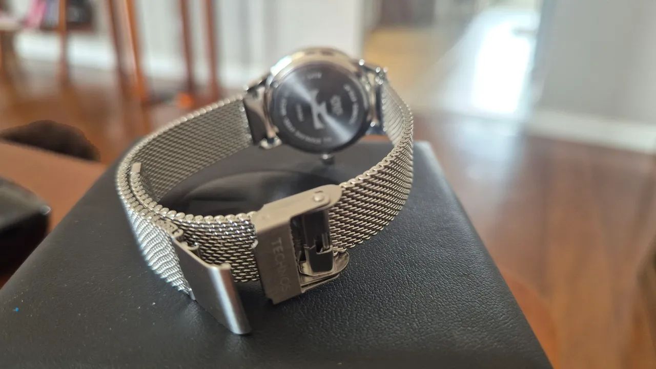 Relógio de pulso Technos prata feminino - Foto 4
