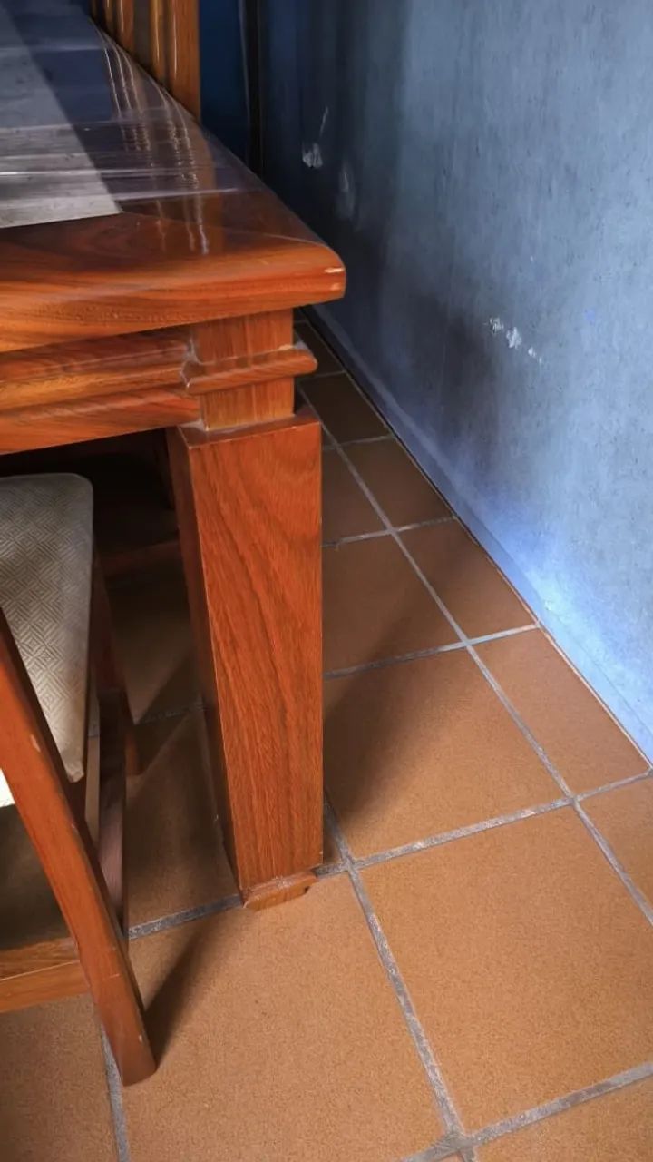 Conjunto Sala de Jantar Madeira Maciça + 6 Cadeiras e Cristaleira - Foto 4
