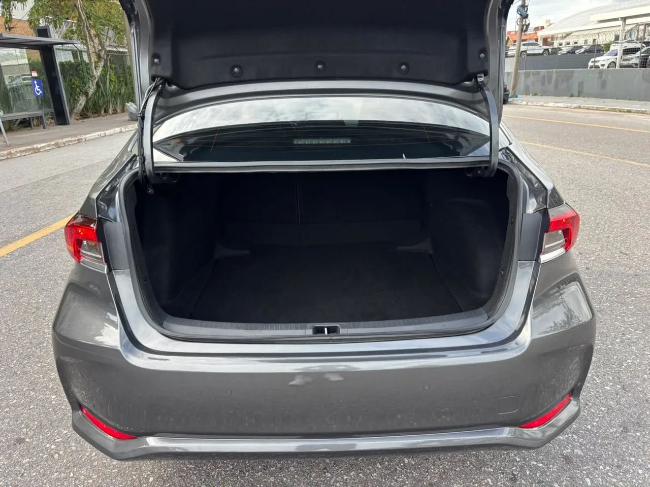 Toyota Corolla XEI 2.0 Flex 16V Aut. 2025 - Foto 5