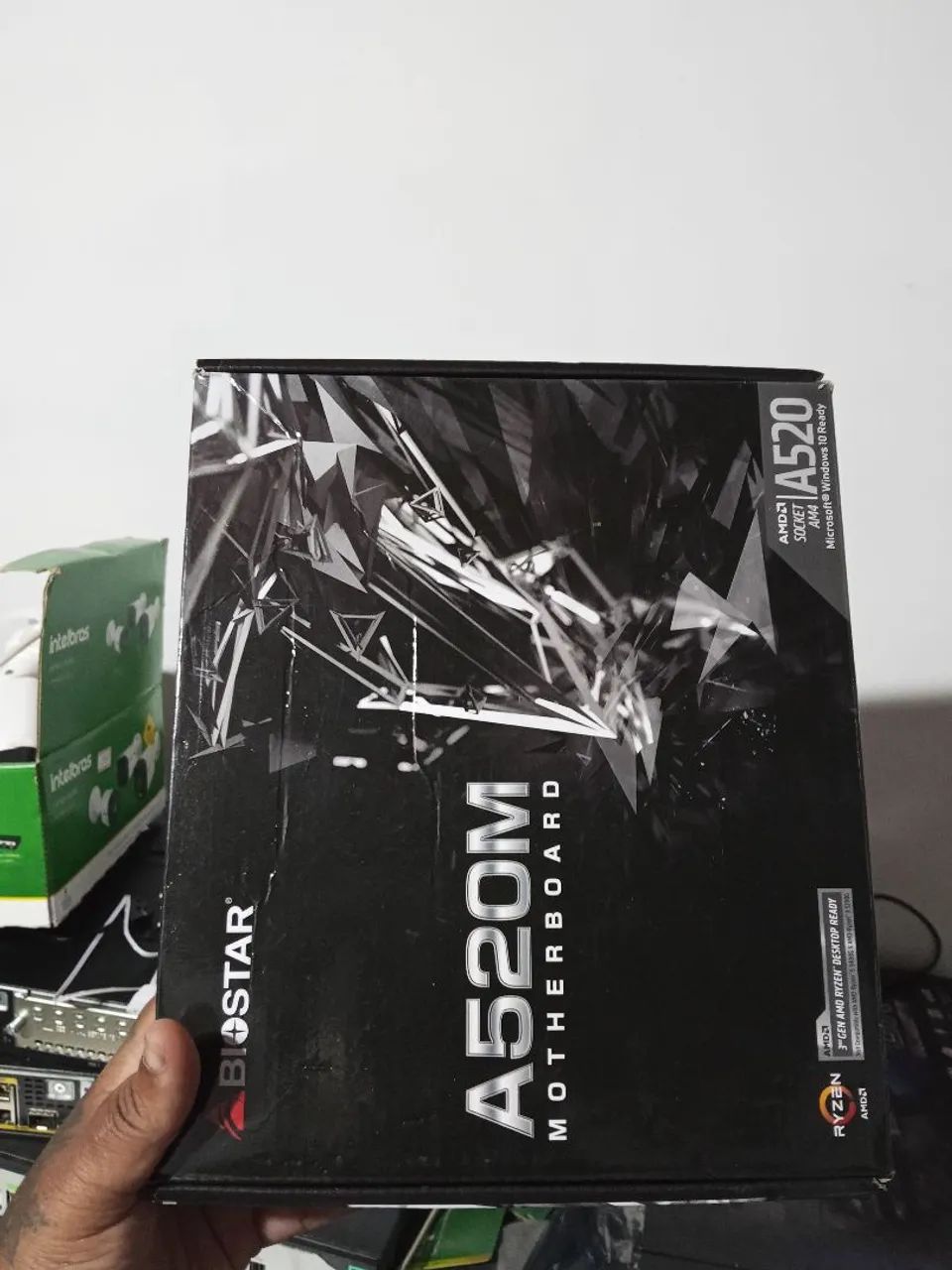 PLACA MÃE AMD AM4 A520M - SEMINOVA