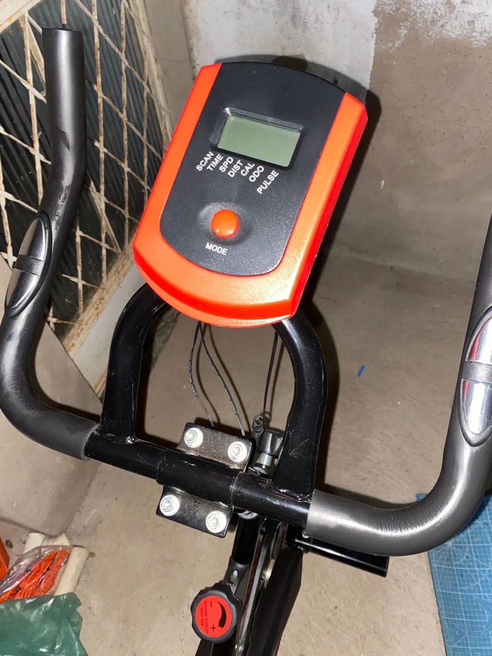 Vendo Bicicleta Ergométrica  - Foto 4