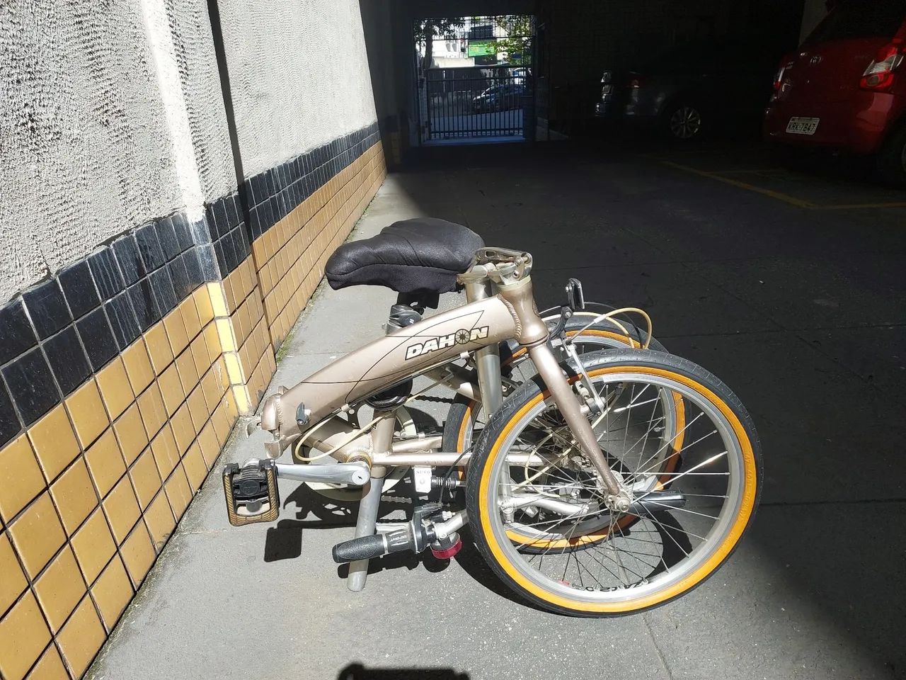 Bicicleta dobrável alumínio  - Foto 5