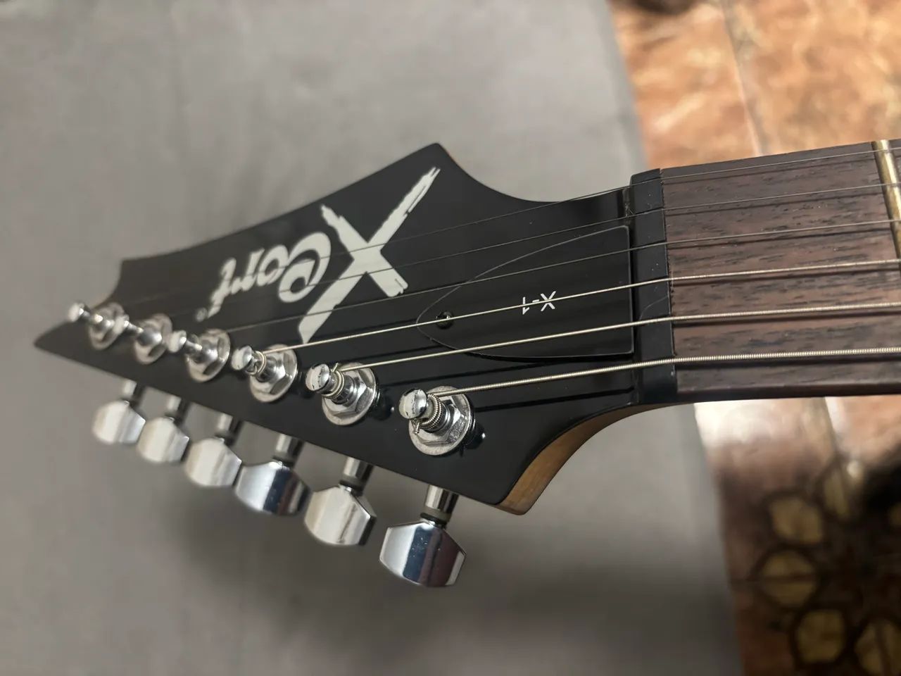 Guitarra Cort X-1 Kit  - Foto 4