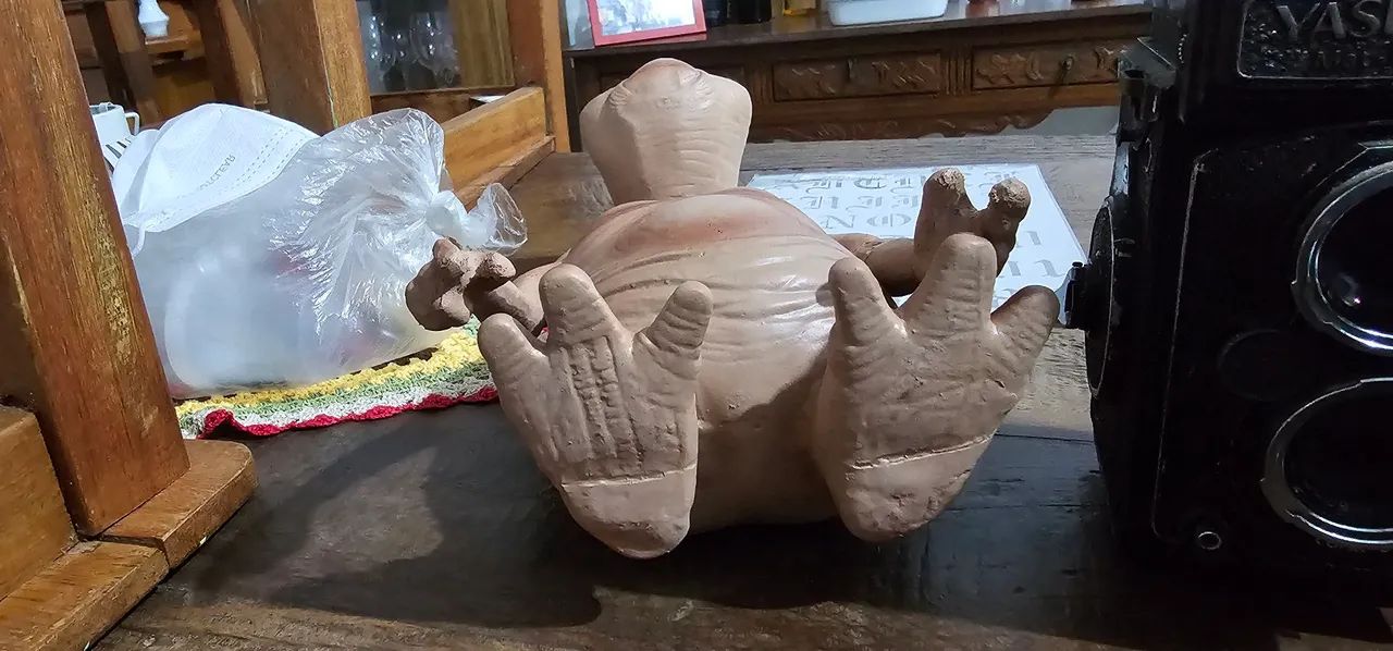 Boneco E.T. o Extraterrestre d borracha sem não aparece a marca - Foto 3