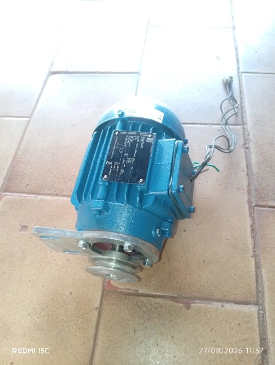 Motor elétrico 1/2cv weg