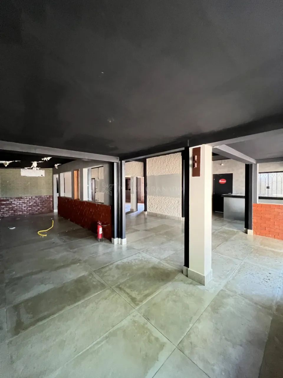 Salão Comercial | Avenida Cerro Azul - Foto 4