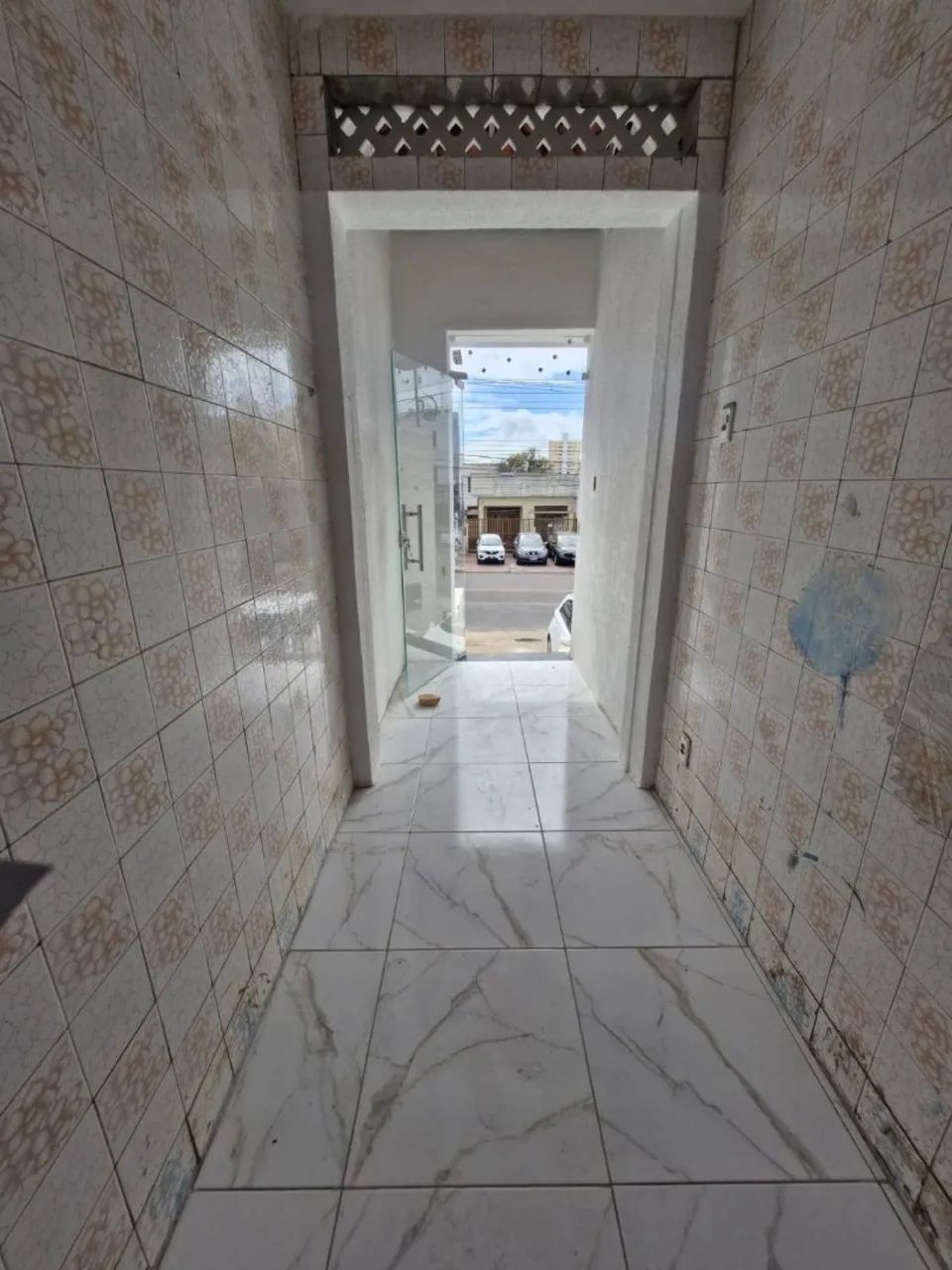 Casa na Avenida Pedro Calazans-4 - Foto 2