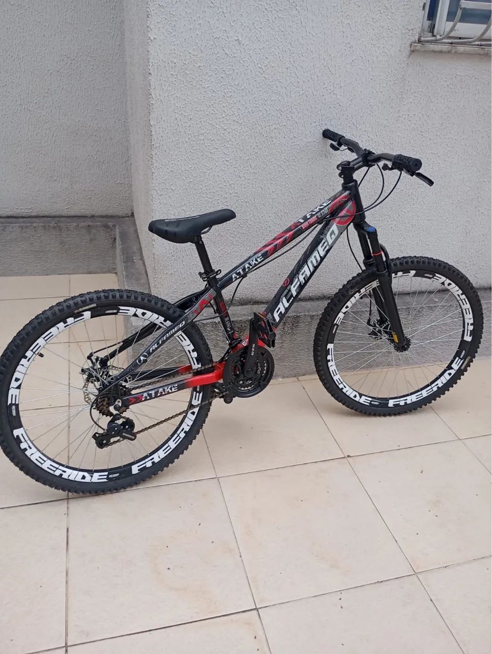 Bicicleta nunca usada  - Foto 2
