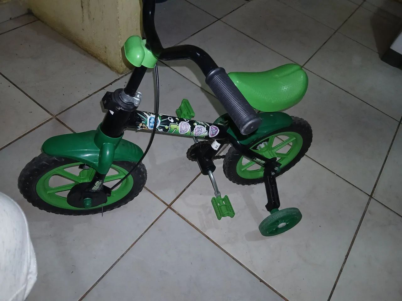 Bicicleta infantil Aro 12 - Foto 3