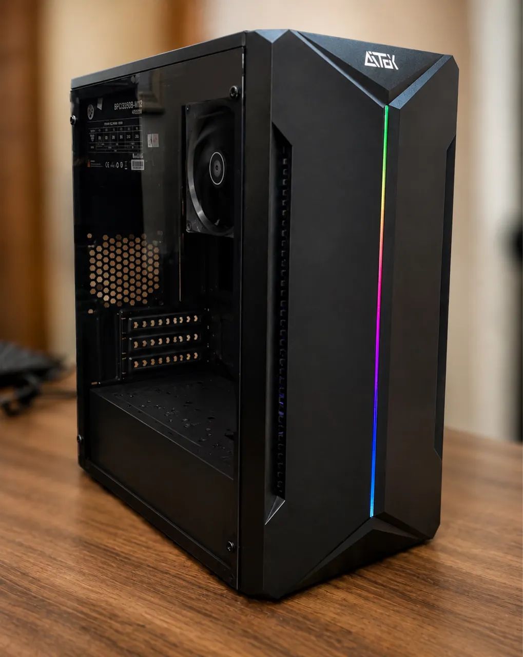 Pc com excelentes configurações e garantia