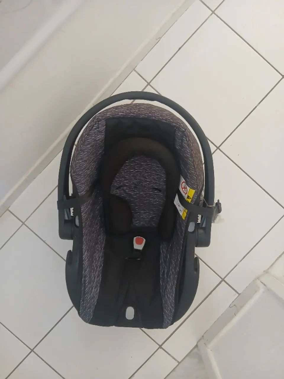 bebe conforto $200 bem conservado - Foto 2