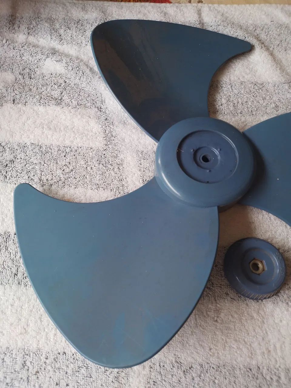 Hélice para ventilador Mondial 40 cm semi-nova  - Foto 2