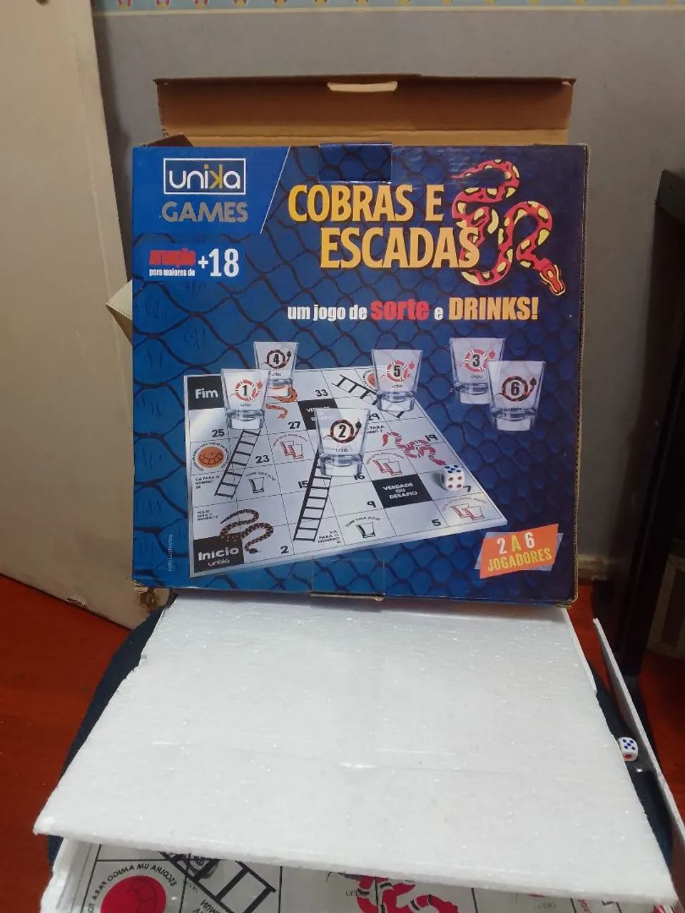 Jogo cachaceiro cobra e escadas drinkd