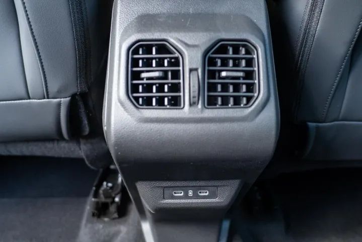 Renault Duster Intense Plus 1.6 16V Flex Mec. 2027 - Foto 2