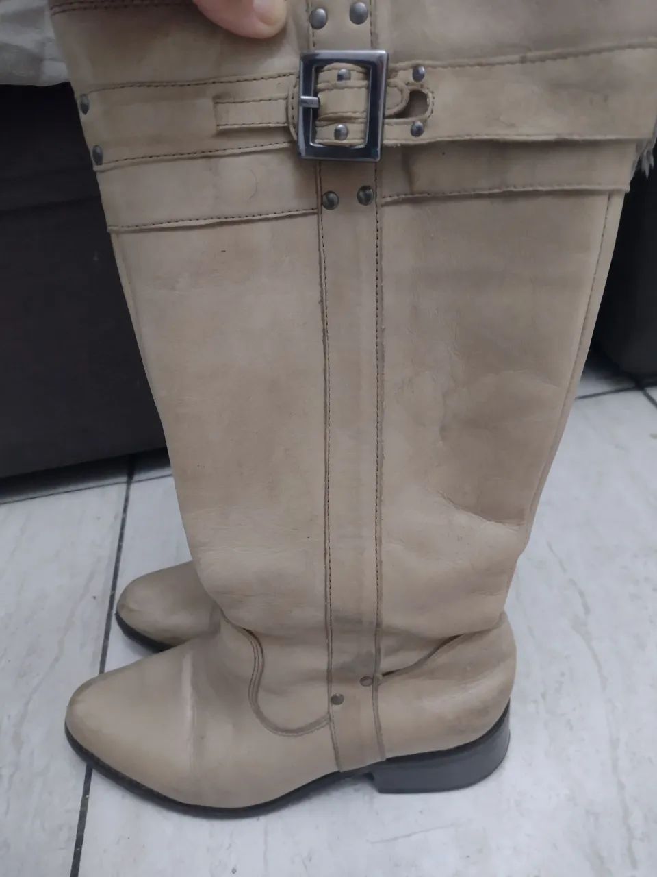 2 botas femininas de couro Barato  - Foto 3