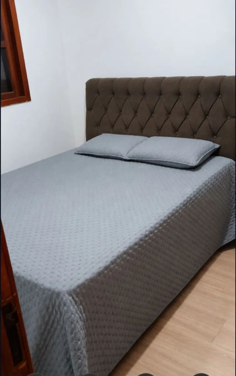 Cama box Queen com baú, colchão e cabeceira 