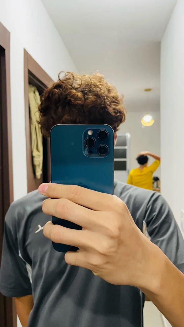 iPhone 12 Pro Max 256g azul  - Foto 2
