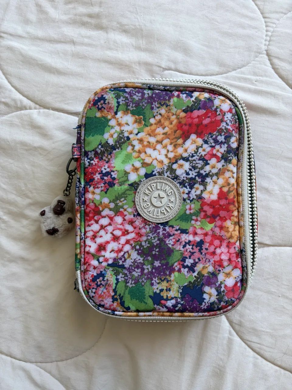 Estojo Kipling estampado flores original 