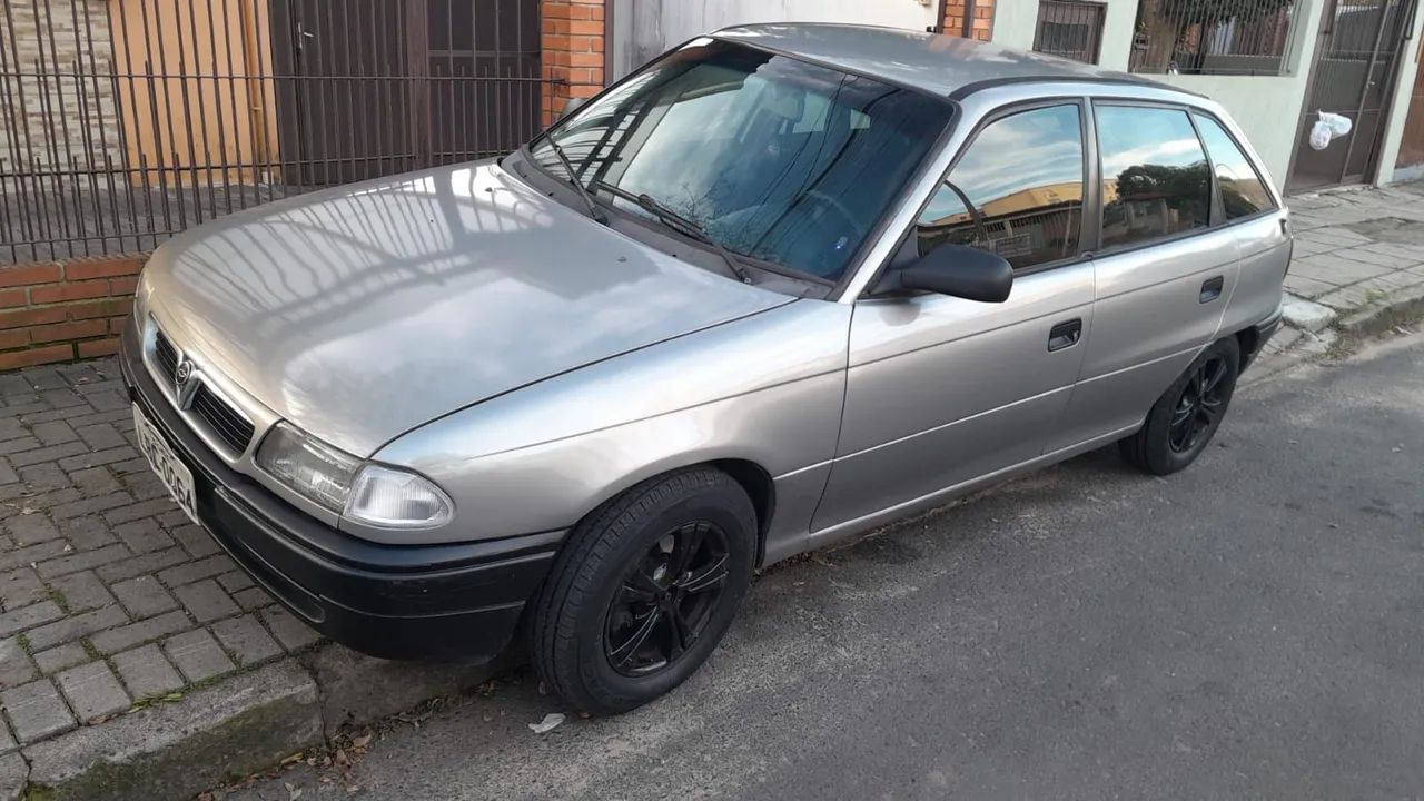 Chevrolet Astra GLS 2.0 MPFI 1995