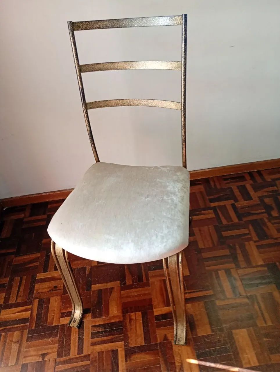 4 Cadeira de ferro, valor 150, cada - Foto 2