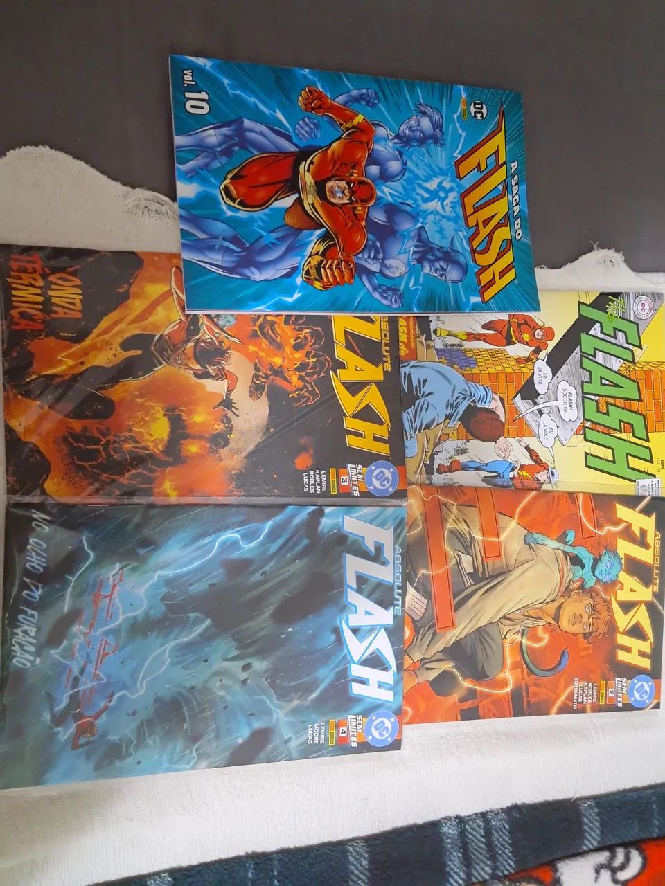 Absolute flash 2 ao 4 + fac similie flash 2 mundos
