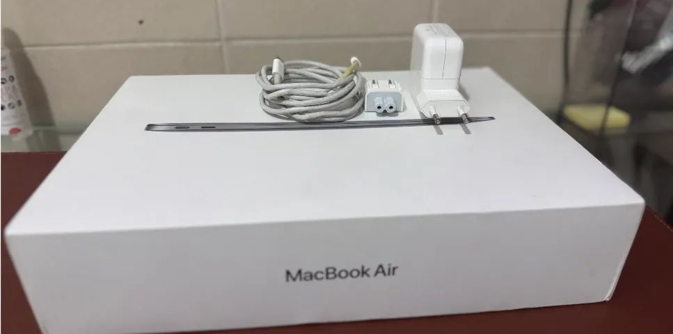 MacBook Air M1 20/21- 256GB - Silver - Notebooks - Filipinho, São