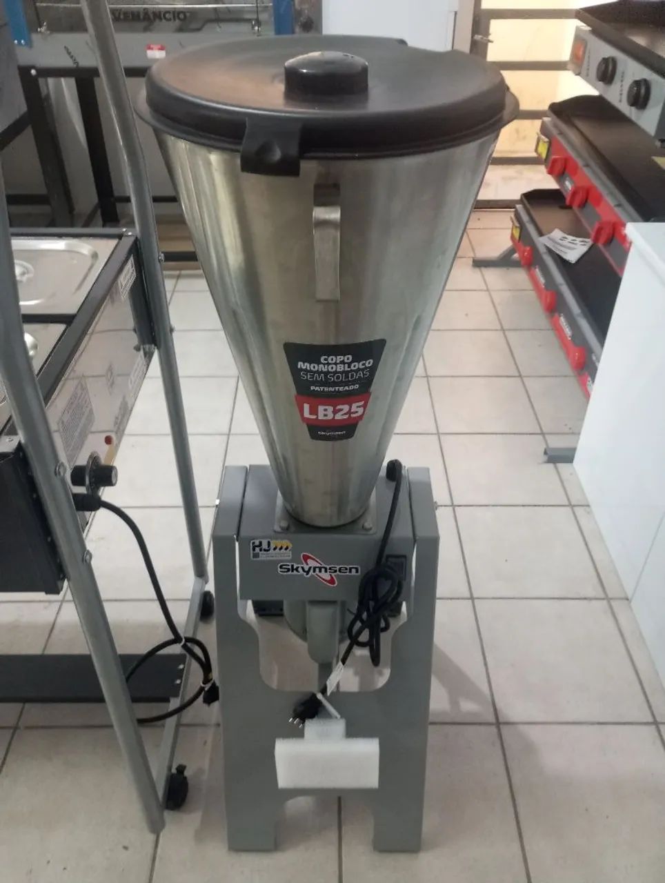 NZ. Liquidificador 25 L Skymsen 