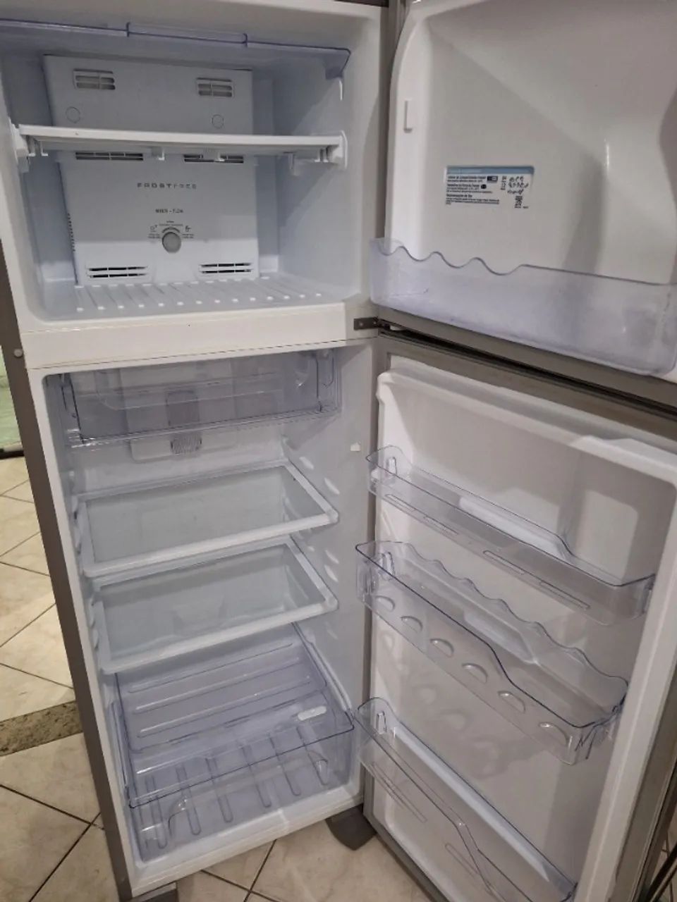 Geladeira Electrolux Inox - Foto 3