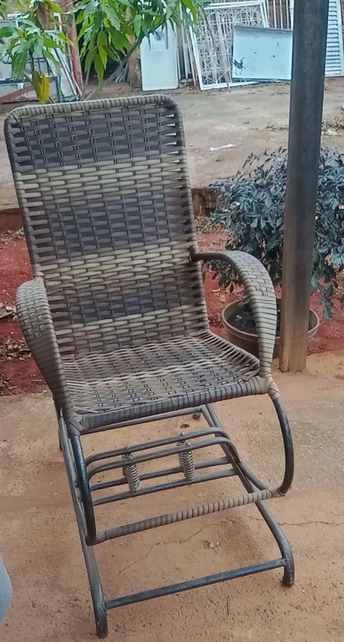 Cadeira de balanço em ótimo estado! - Foto 4
