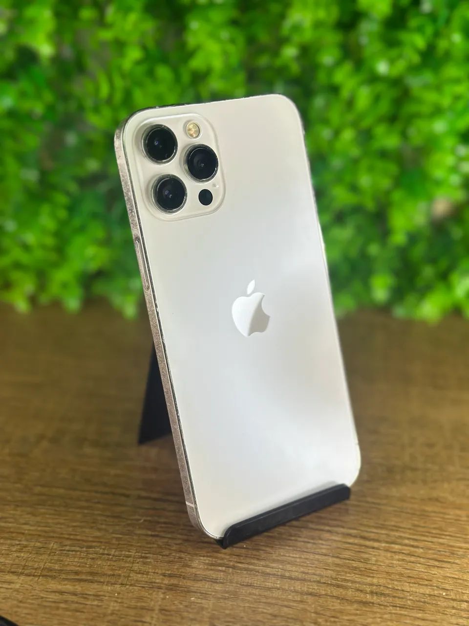 IPhone 12 Pro Max 256gb orginal - Celulares e Smartphones