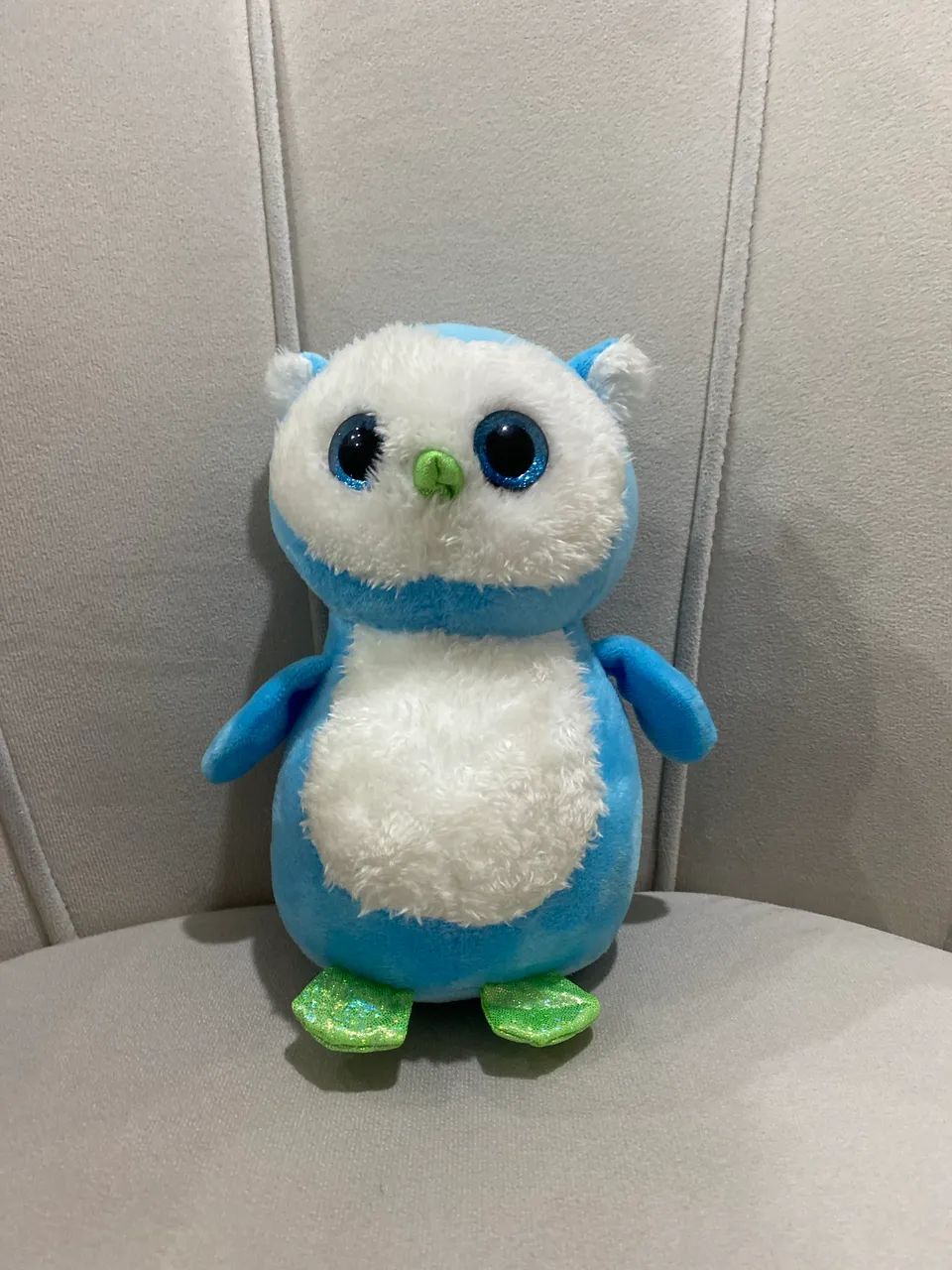 pelúcia de pinguim 