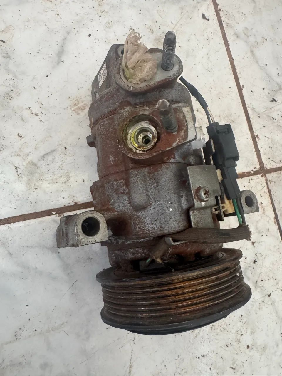 COMPRESSOR DE AR FORD KA 3cc - Foto 2