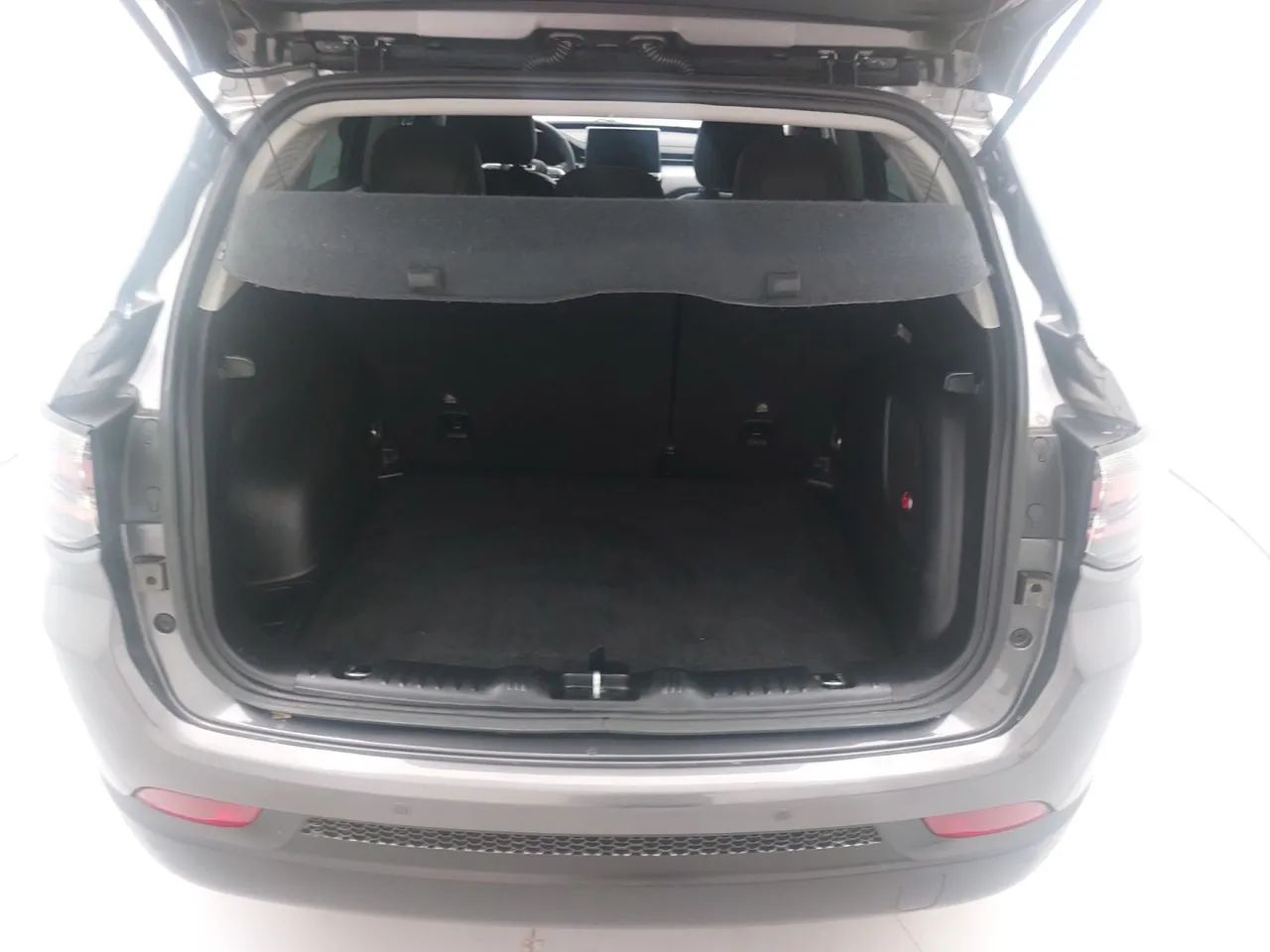 Jeep Compass LONG. T270 1.3 TB 4x2 Flex Aut., foto 9 de 18