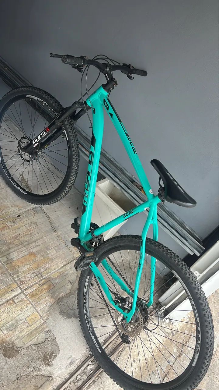 Vendo bike GTS aro 29 