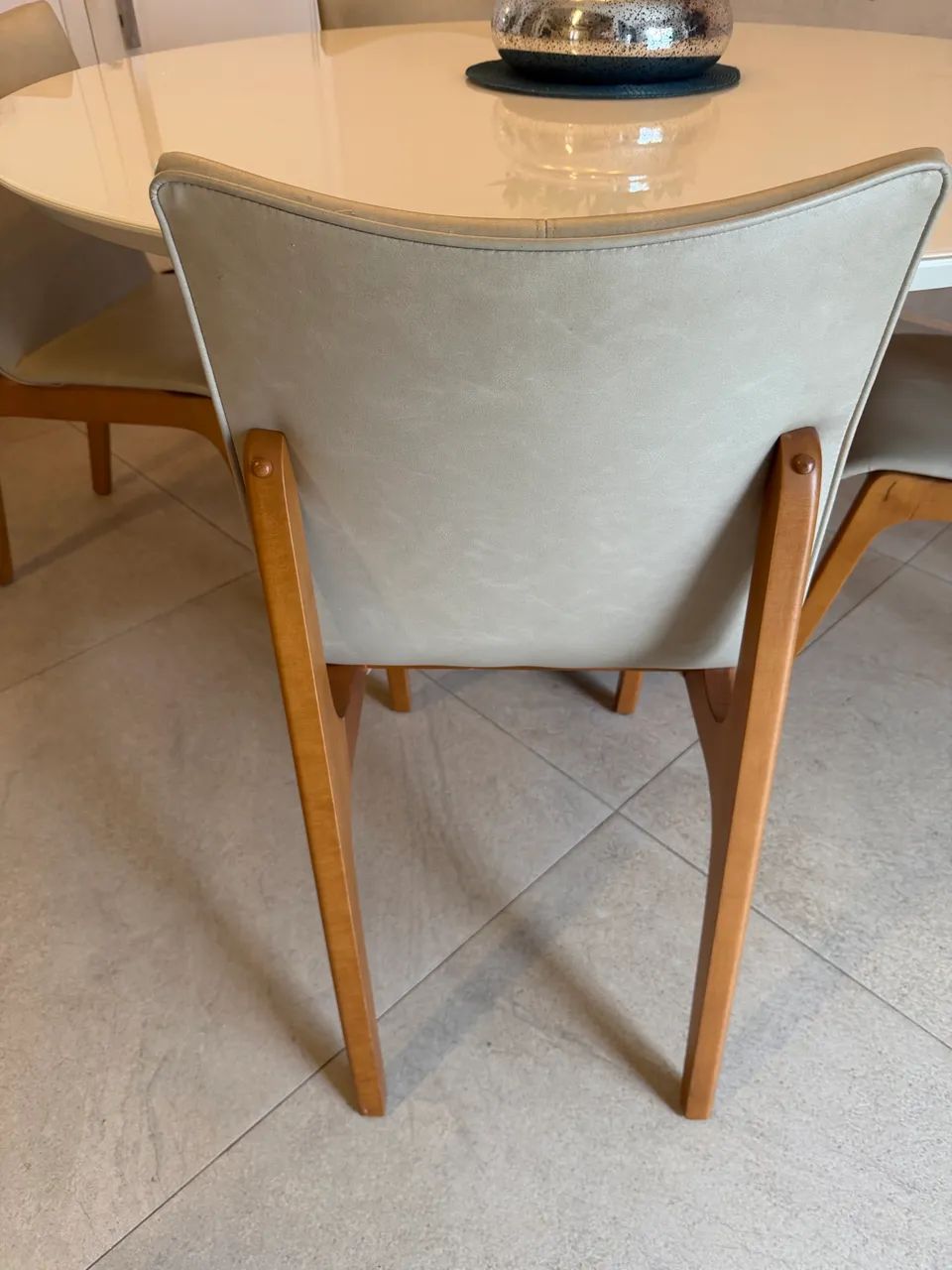 Mesa de jantar com 4 cadeiras - Foto 5