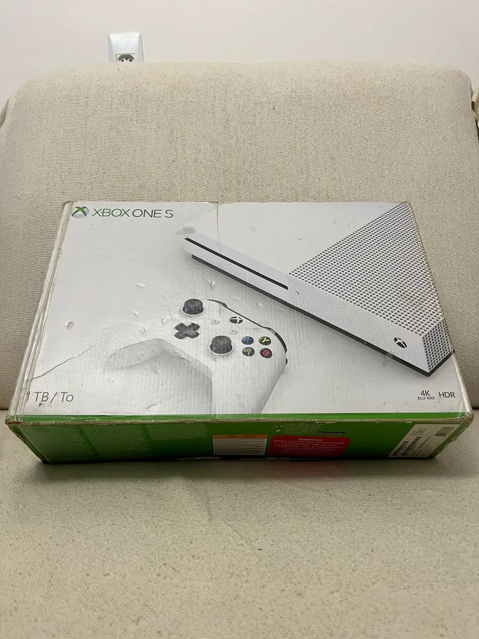 Xbox One S 1TB - Foto 2