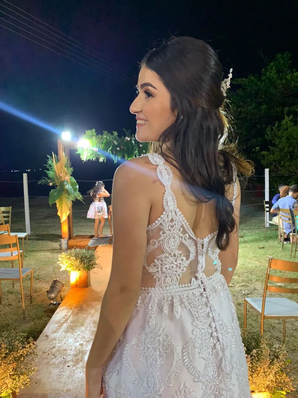 Vestido de Noiva Branco com Renda - Lindo, Elegante e Impecável