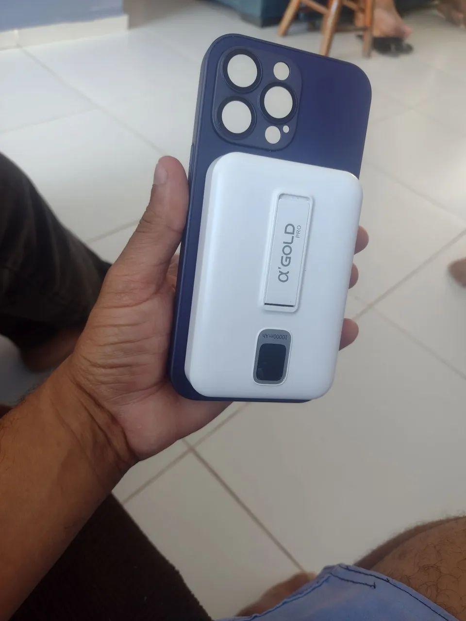 Carregador Power bank e case iPhone 14 pro  - Foto 2