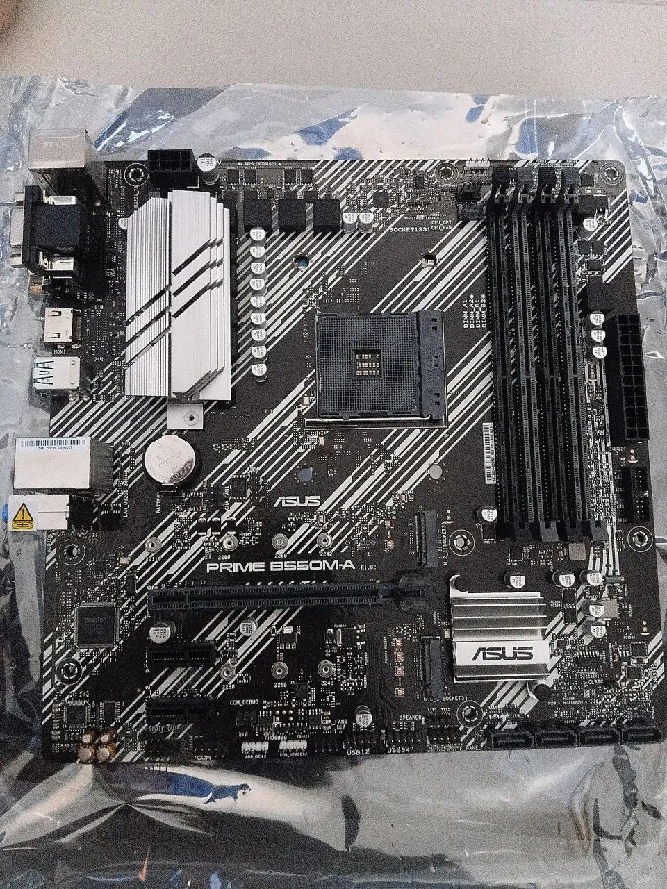 Placa mãe ASUS B550M-A - Foto 2