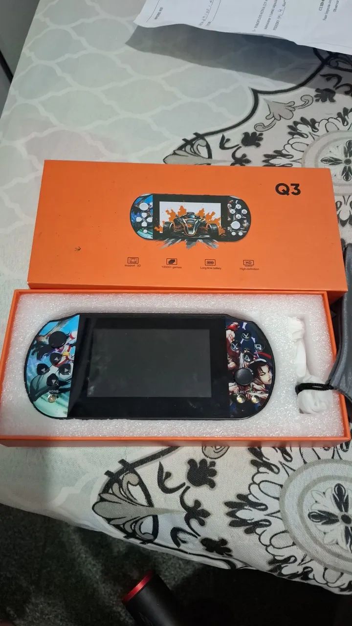 Game portátil Q3