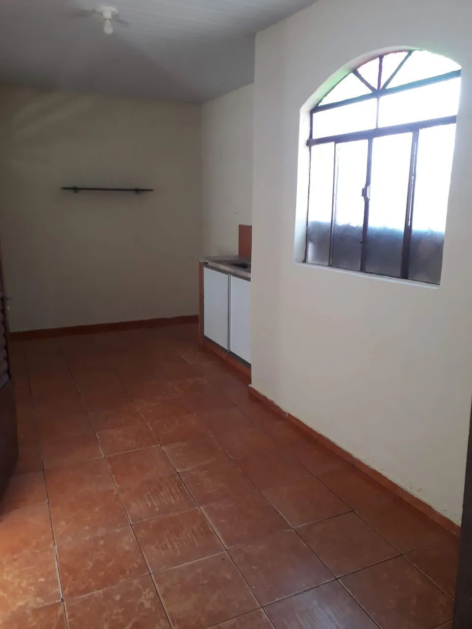 Alugo um barracão de 2 quartos  - Foto 5