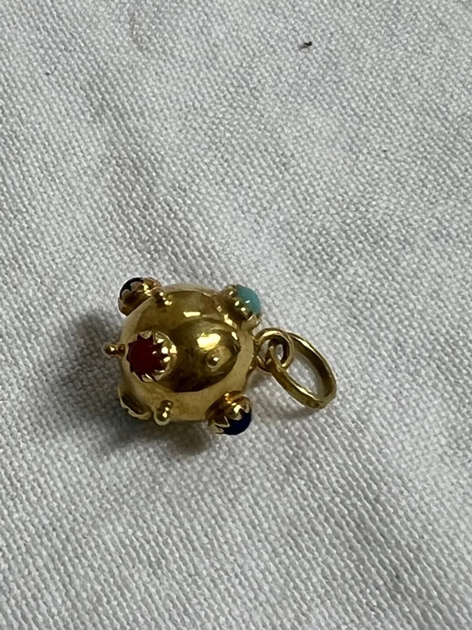Pingente berloque  SPUTINICK - ouro 18 kl