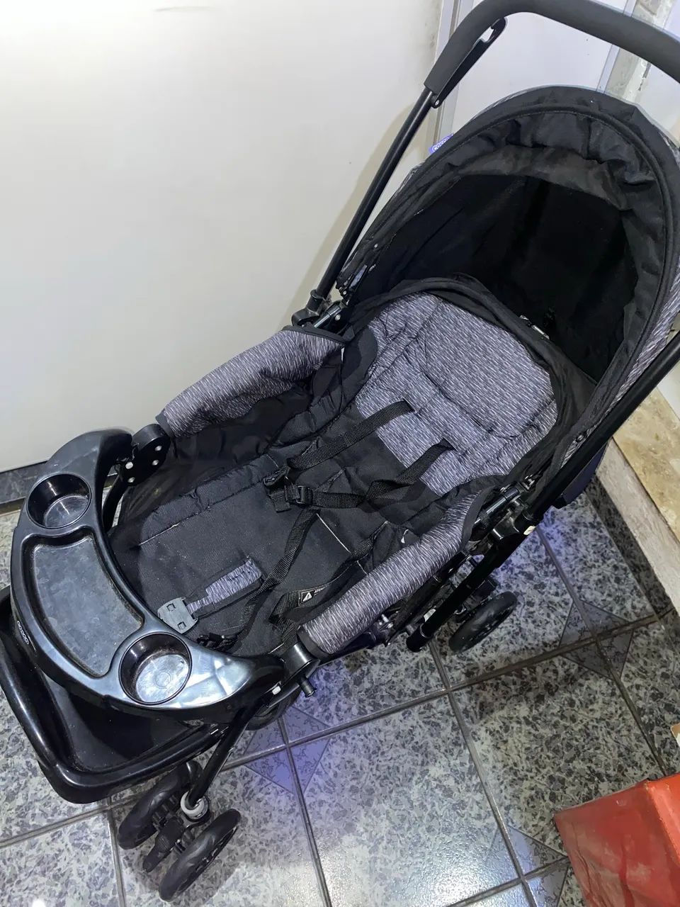 Carrinho de bebê Cosco - Foto 3