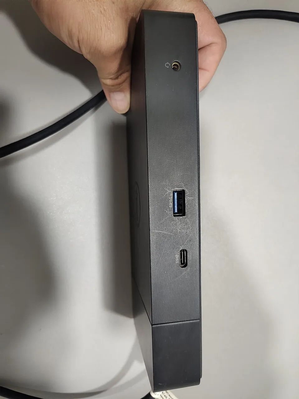 Doca Dell para dois monitores e notebook - Foto 3